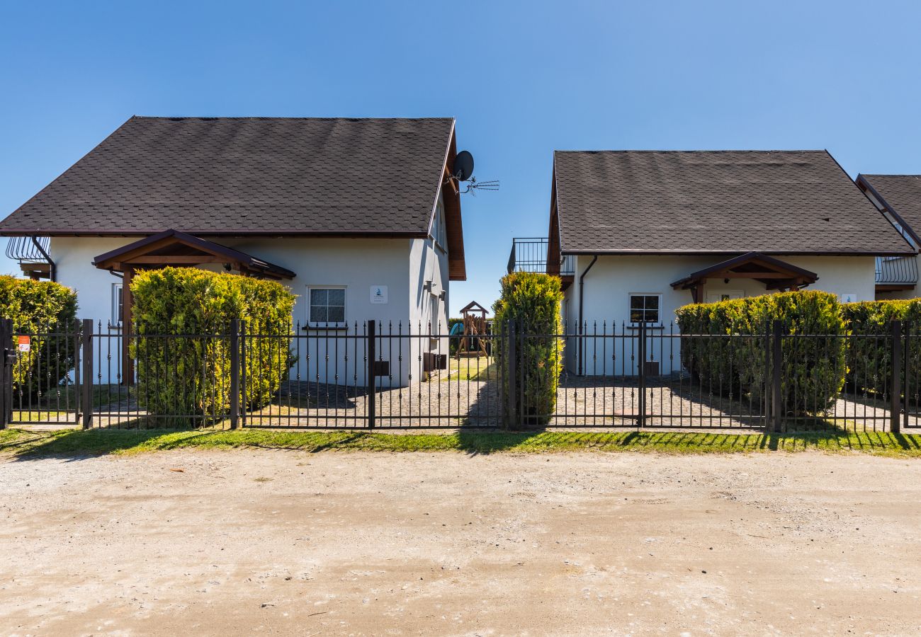 Ferienhaus in Zastań - Alva Haus Zastan 304A mit 3 Schlaffzimmer und grill