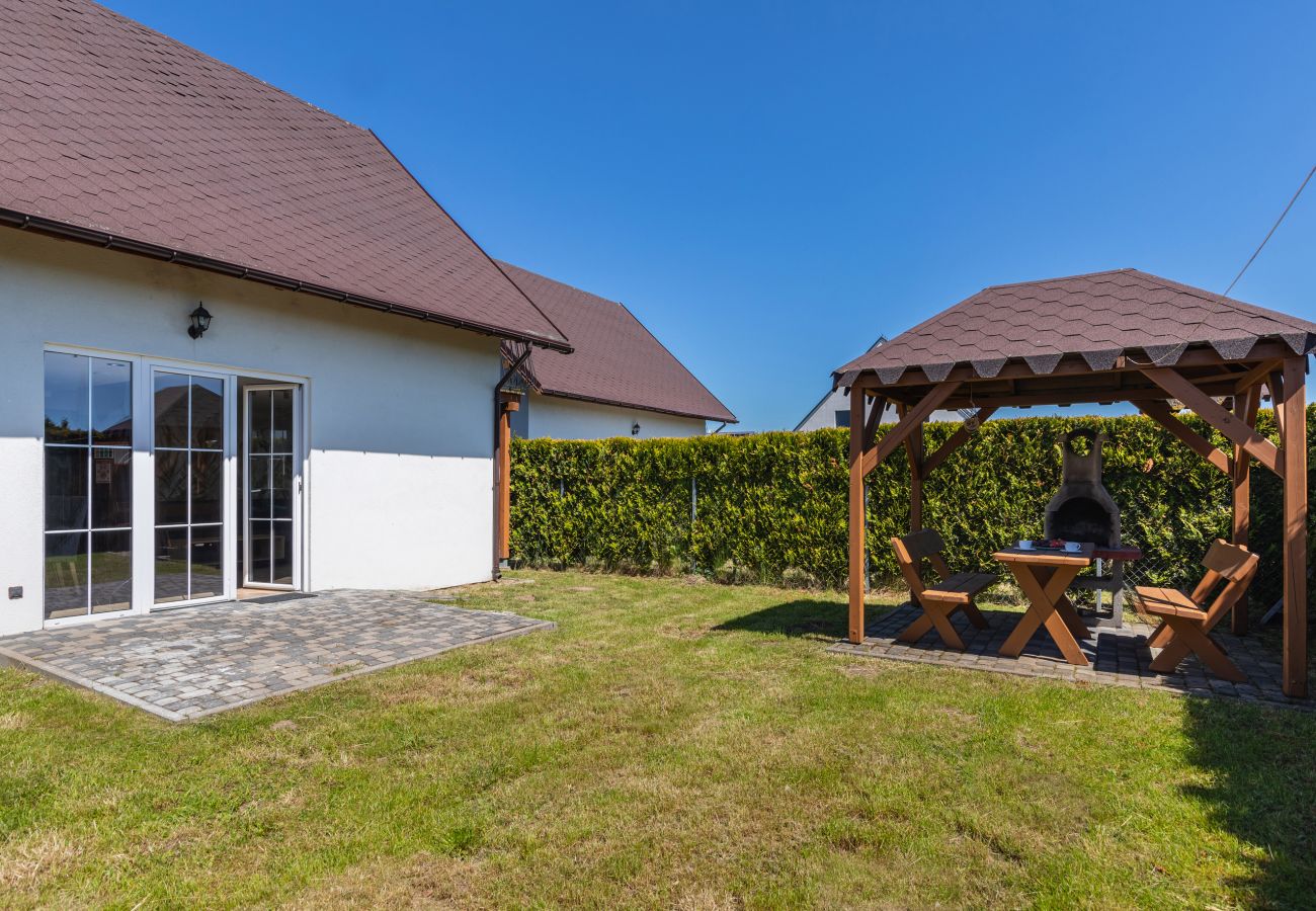 Ferienhaus in Zastań - Ferienhaus Alana Zastan 304B  mit 3 Schlaffzimmer und grill