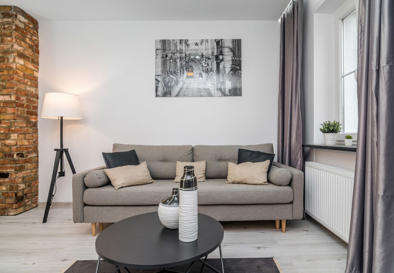 wohnzimmer, sofa, couchtisch, essbereich, schlafzimmer, tv, wohnung, wohnung innenraum, innenraum, miete