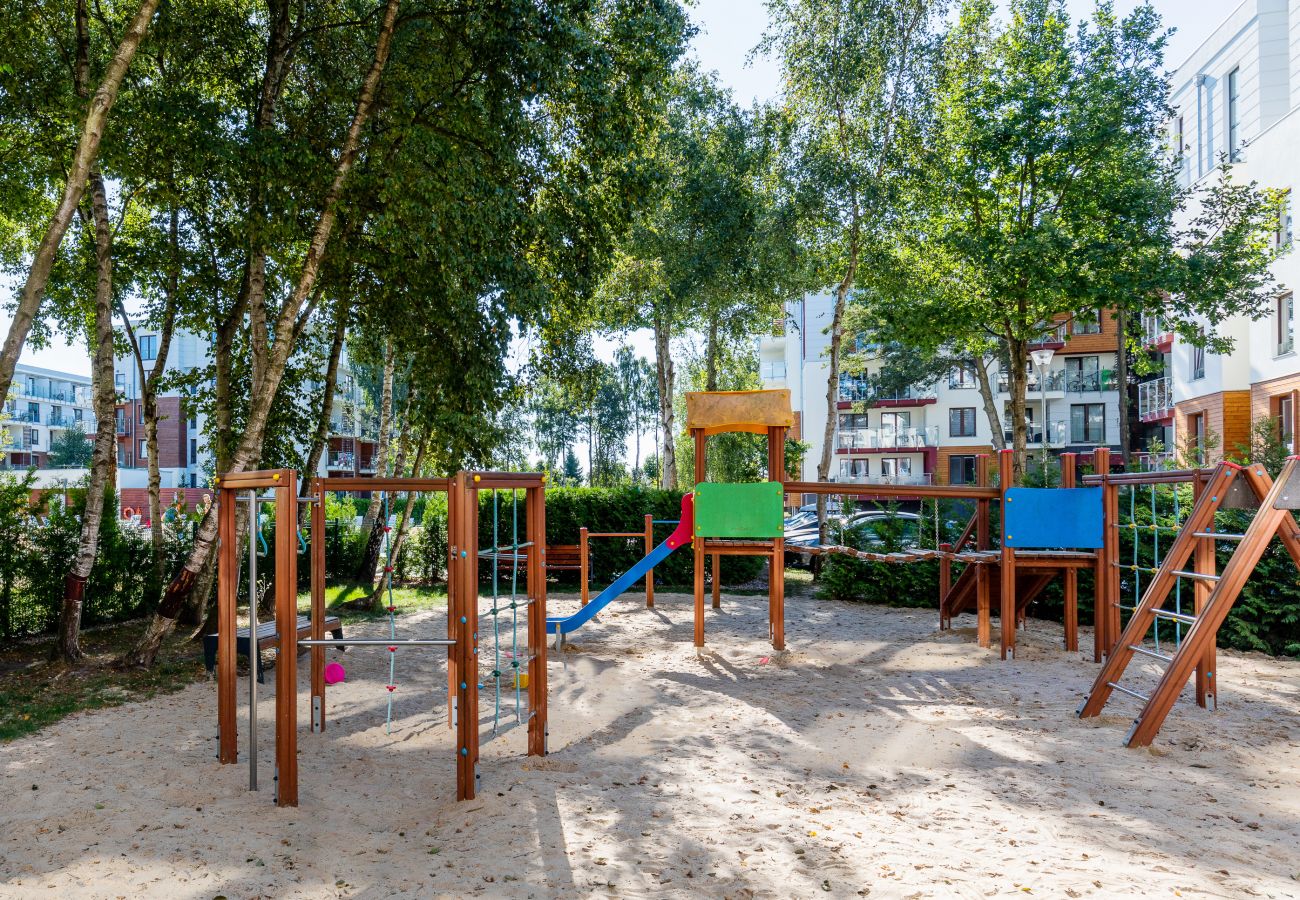 Spielplatz, Wohnung außen, Wohnung, außen, Miete