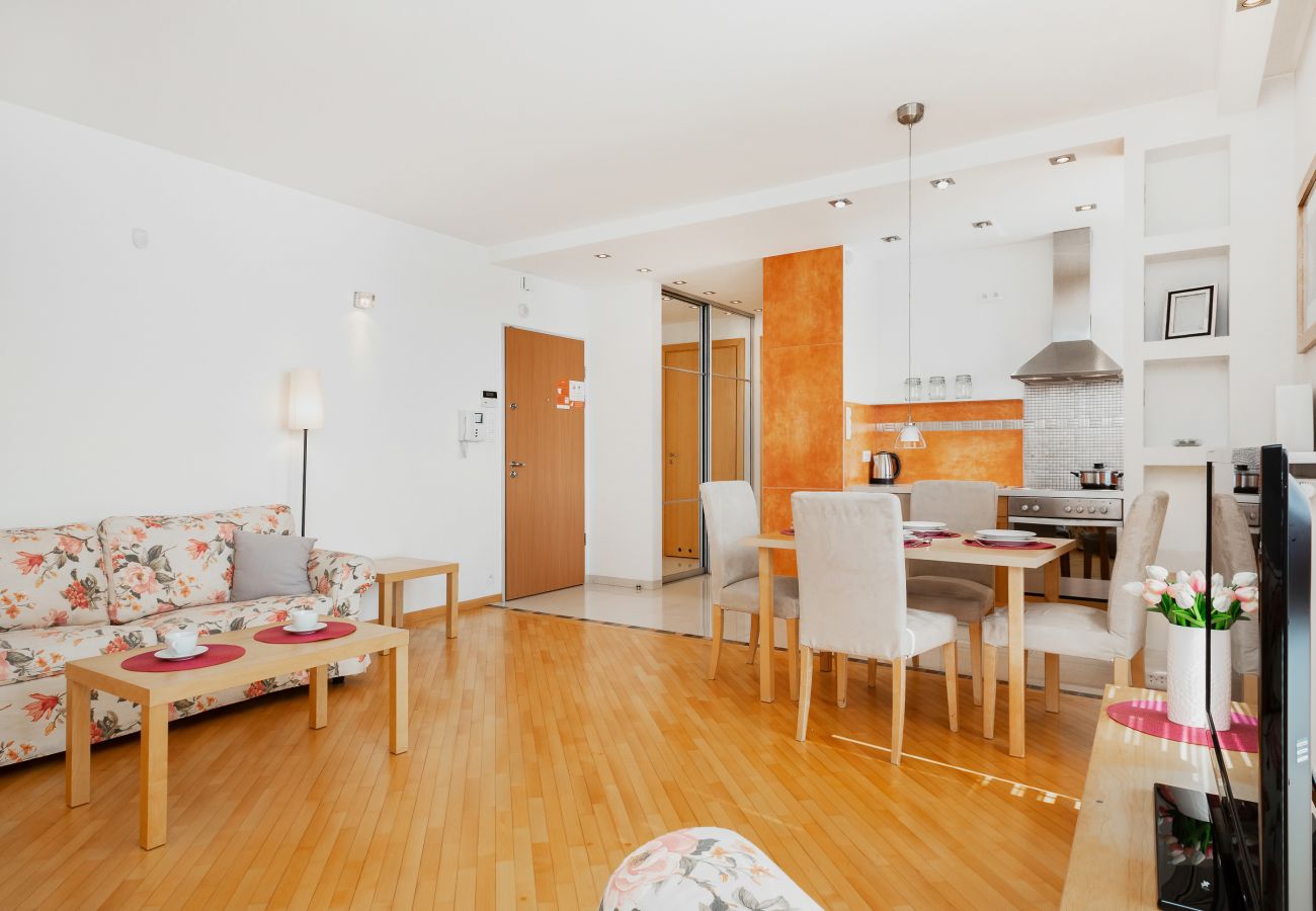 Ferienwohnung in Warszawa - Appartment Wilanowska 91 | WiFi, Garage, Fitnessraum, Haustiere erlaubt