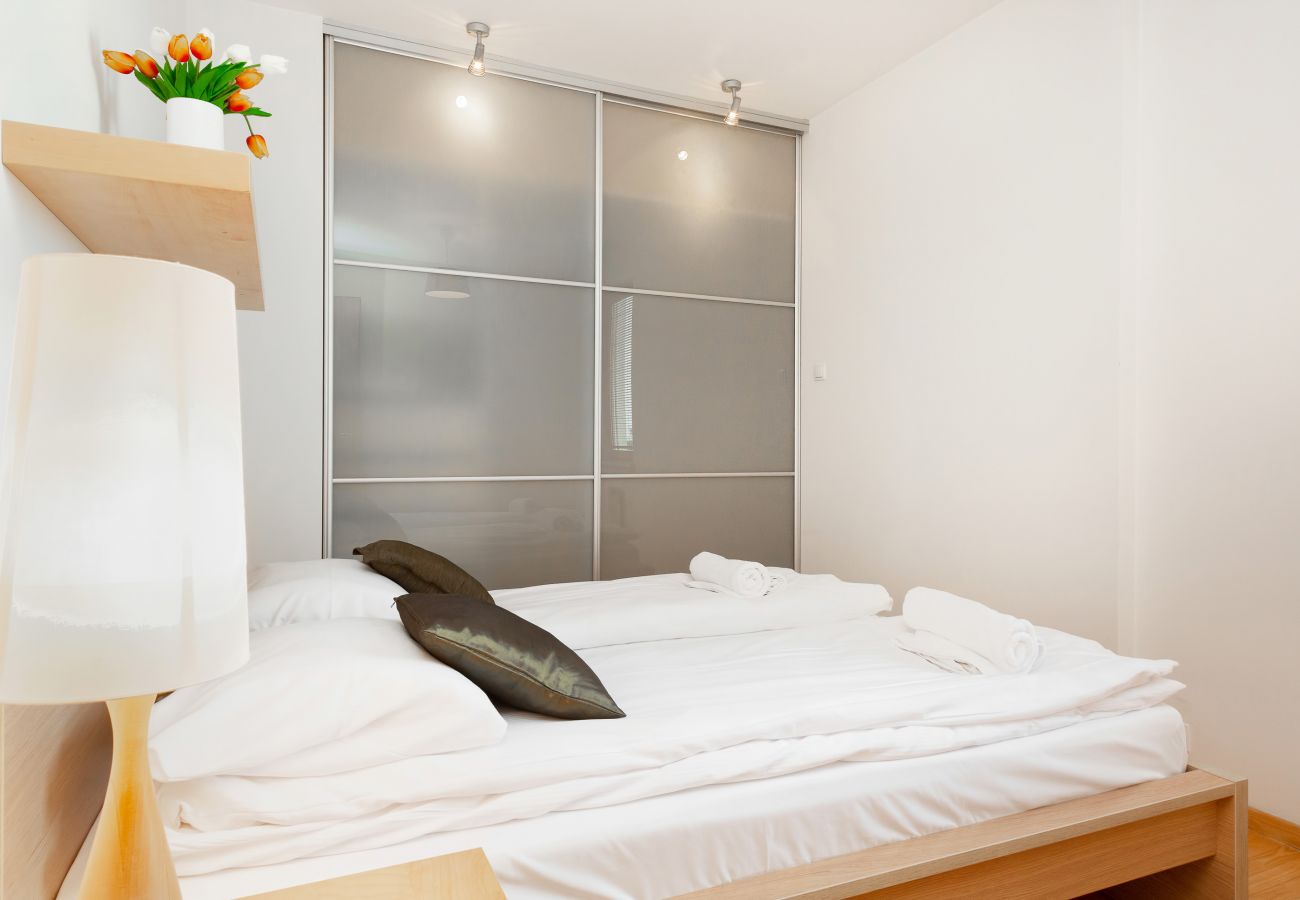 Ferienwohnung in Warszawa - Appartment Wilanowska 91 | WiFi, Garage, Fitnessraum, Haustiere erlaubt