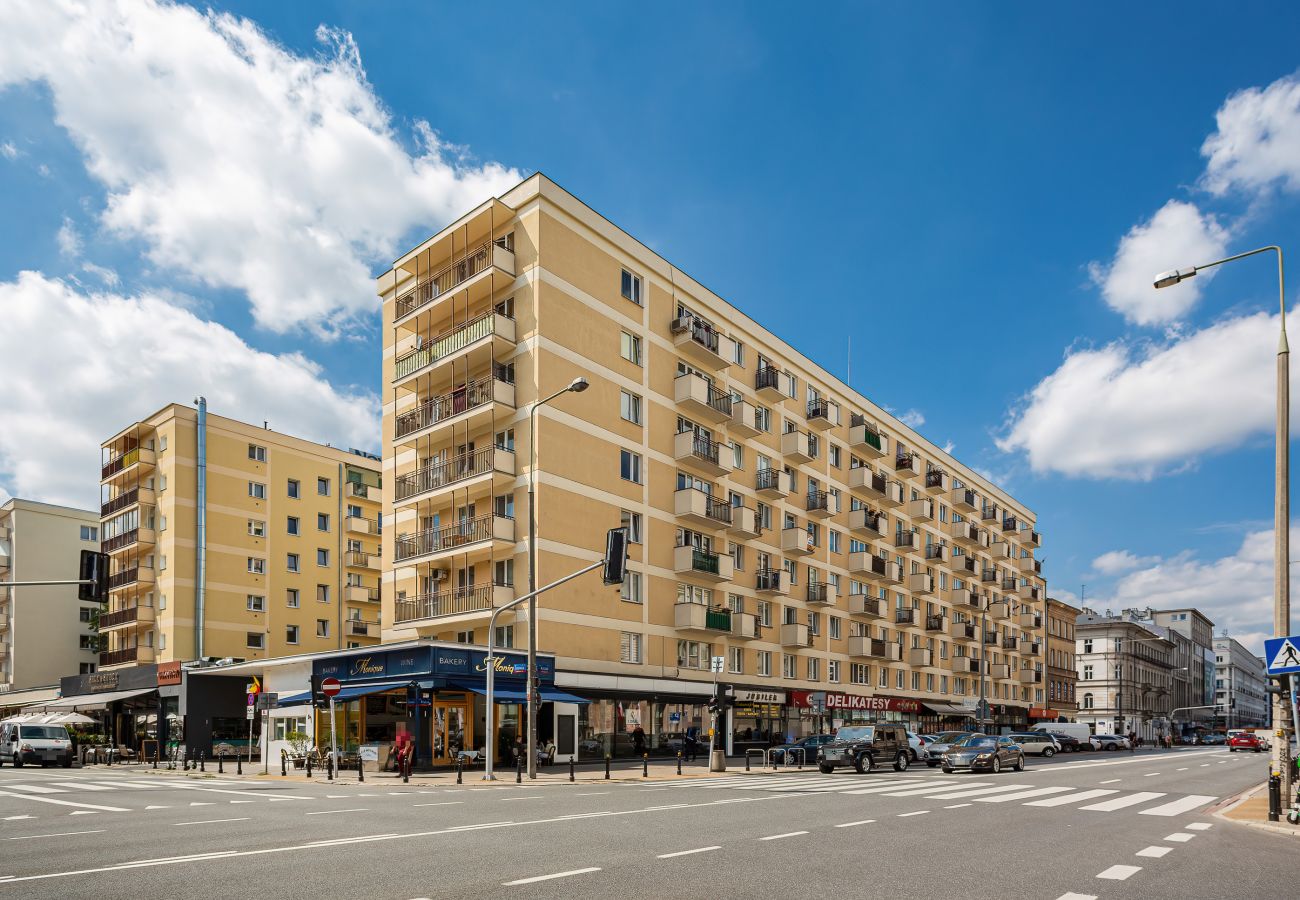 Ferienwohnung in Warszawa - Apartment City Center Krucza | 1 Schlafzimmer, Balkon