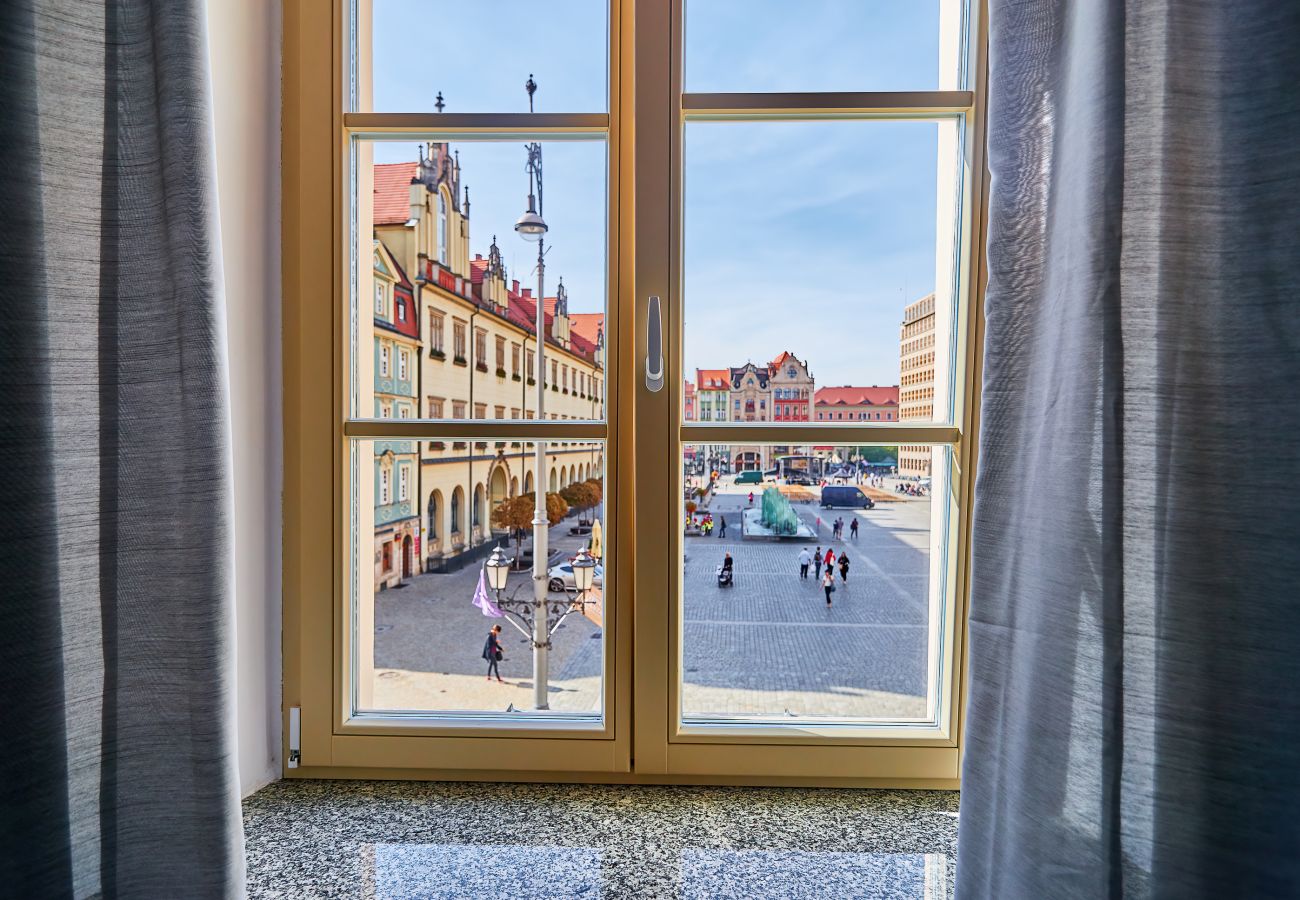 blick, blick von der wohnung, außenansicht, altstadt, altstädter marktplatz, wohnung, miete