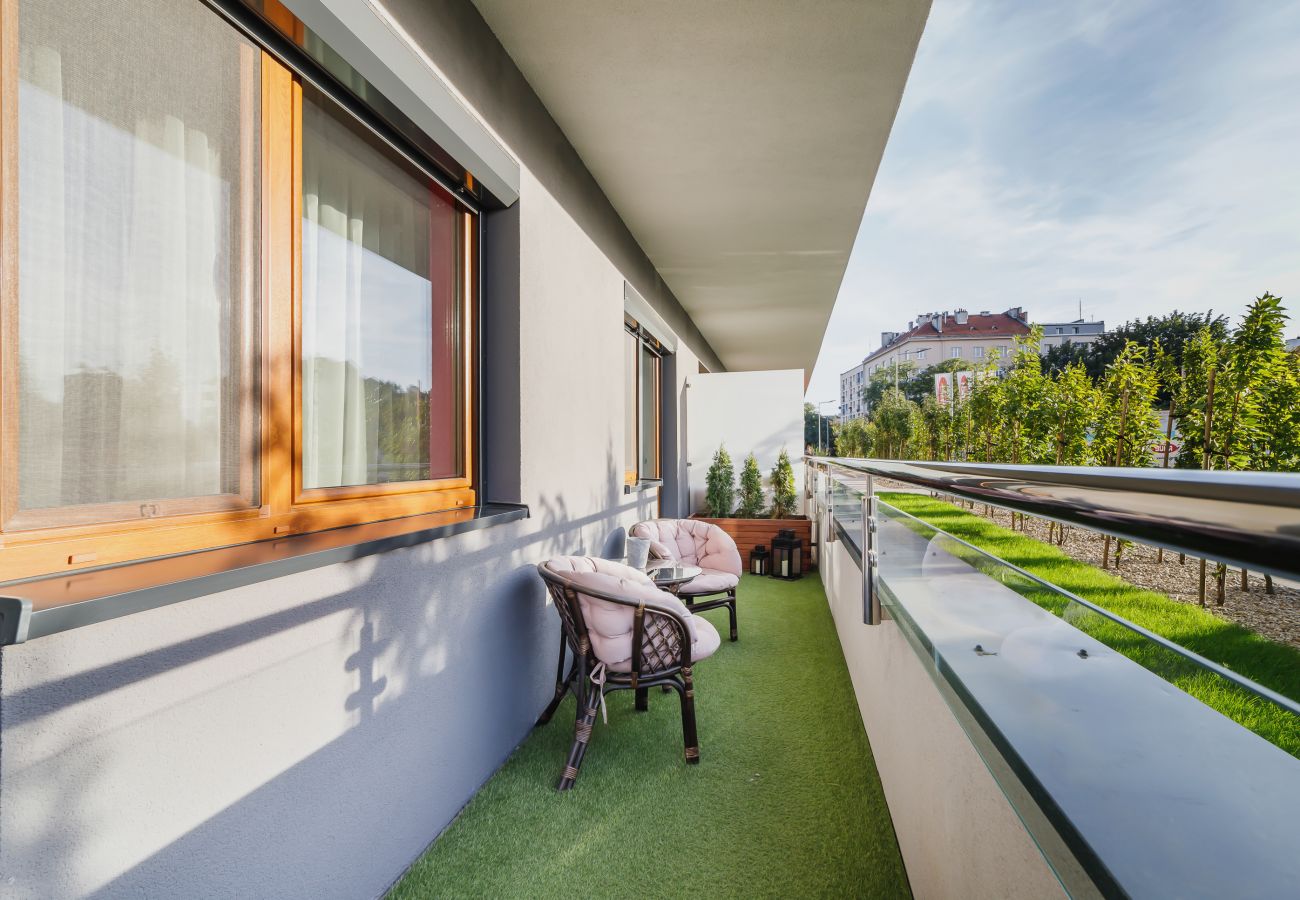 terrasse, stühle, tisch, blick, blick von der terrasse, blick von der wohnung, wohnung, außen, miete