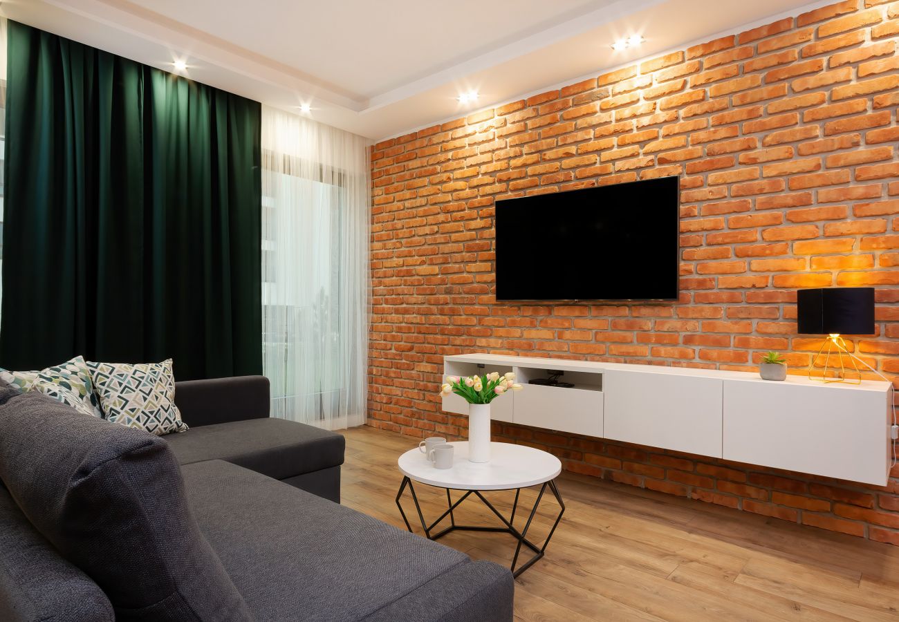 Ferienwohnung in Warszawa - Wohnung Rzeczypospolitej Avenue | 1 Schlafzimmer, Terrasse, Parken