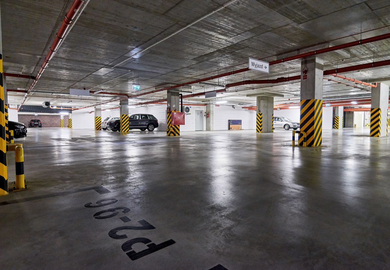 Garage, Parkplatz, Parkplatz, Tiefgarage, Tiefgarage, Wohnung, Mehrfamilienhaus, Innenraum, Miete