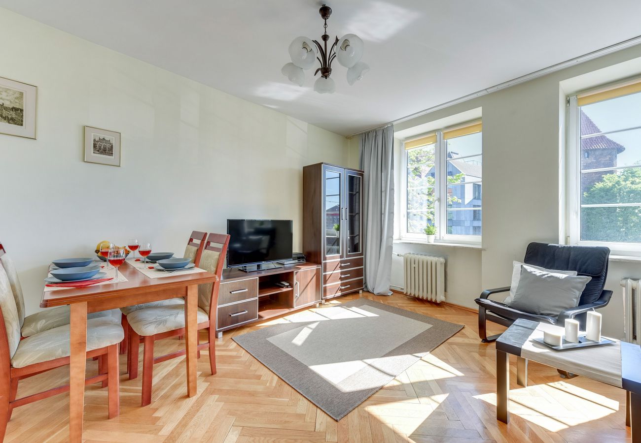 Ferienwohnung in Gdańsk - By the River, 2 Schlafzimmer, Targ Rybny Straße 6A / 1