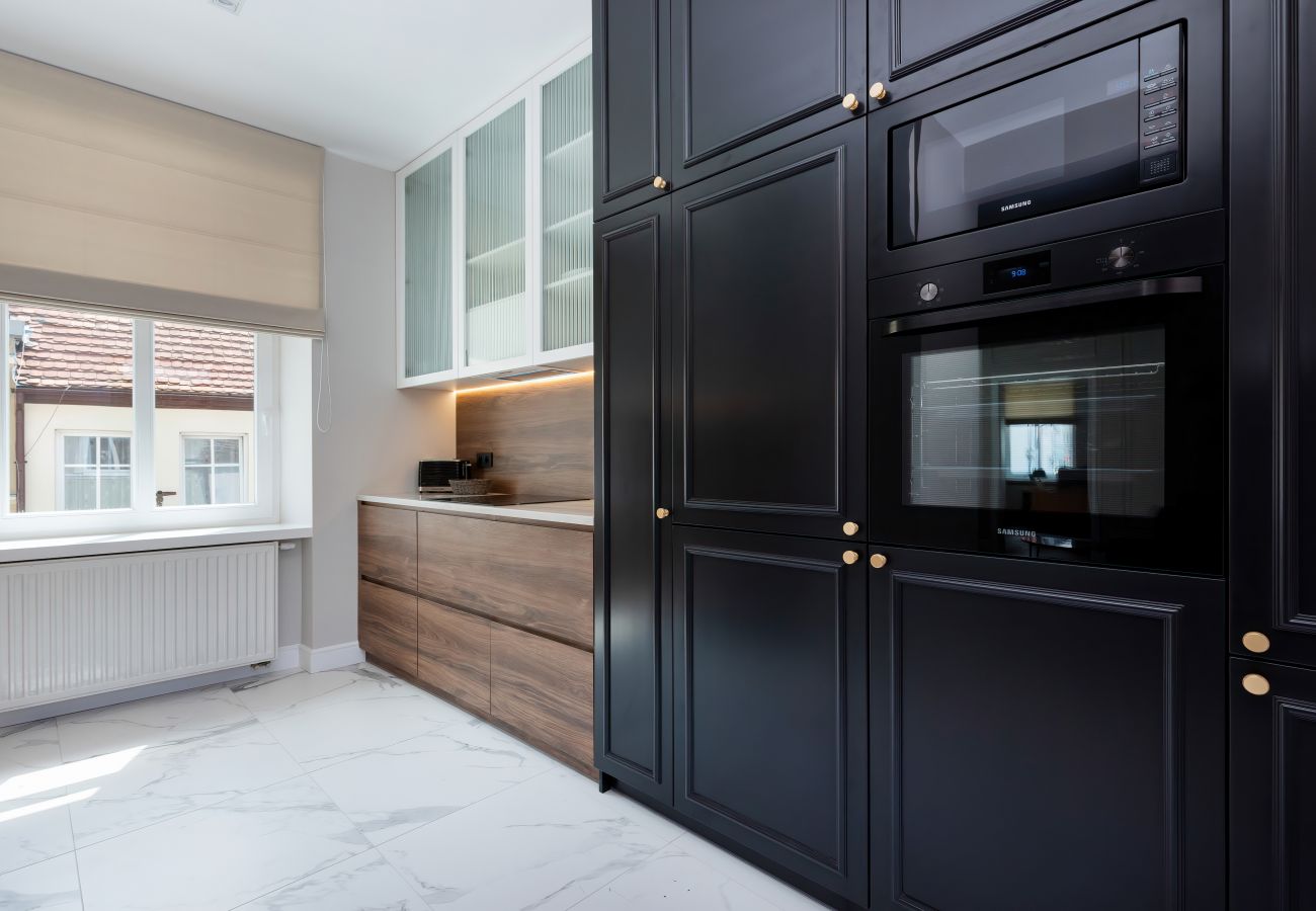 Wohnung, Vermietung, Küche, Kühlschrank, Backofen, Geschirrspüler, Kaffeemaschine, Interieur