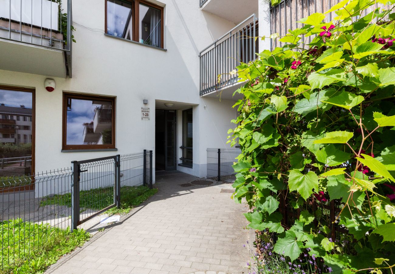 Ferienwohnung in Gdańsk - Platynowa, Gdańsk, 1bedroom, Garden, Smart TV