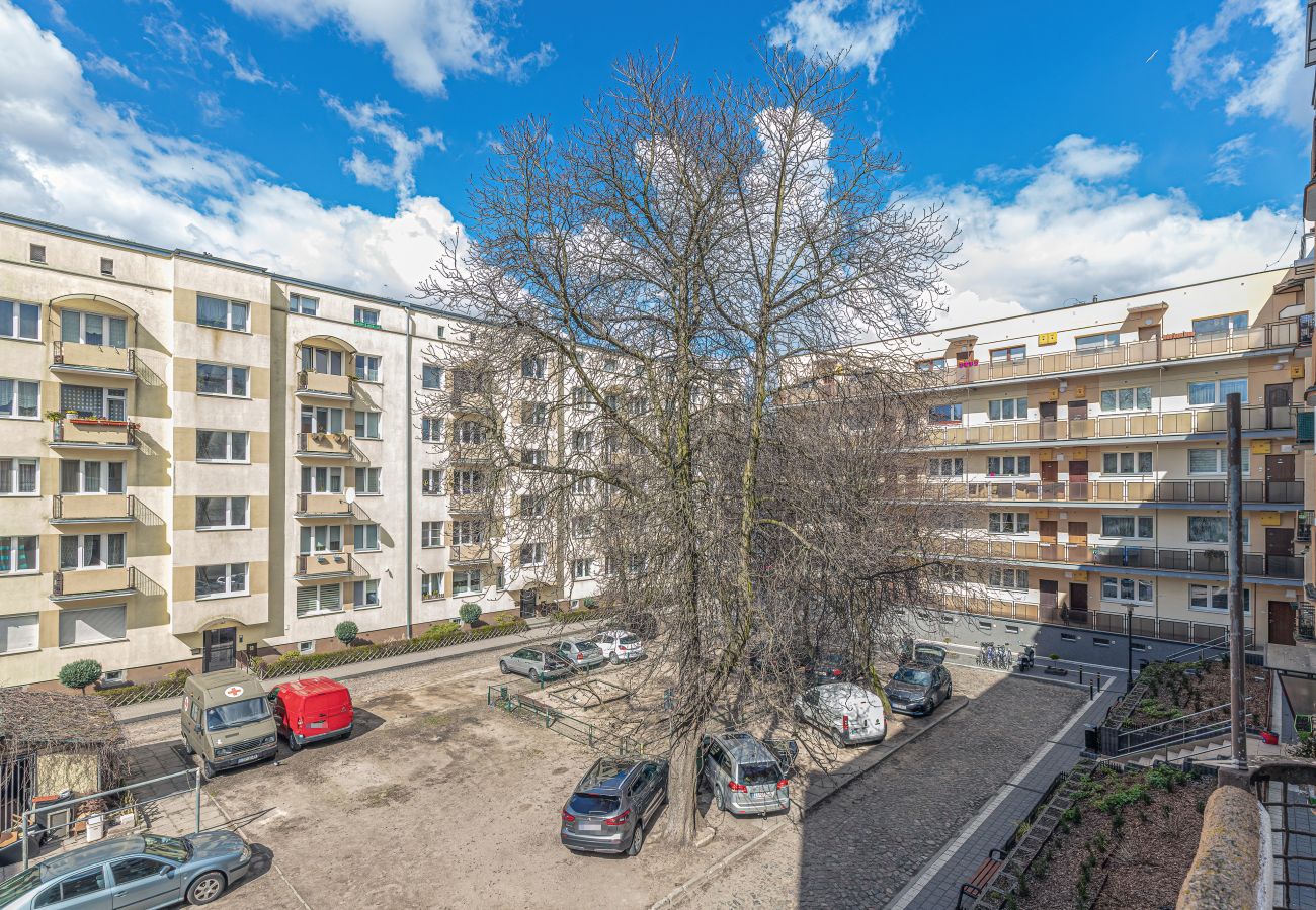 Ferienwohnung in Gdynia - Ein-Schlafzimmer-Apartment, Świętojańska 139, Gdynia Śródmieście