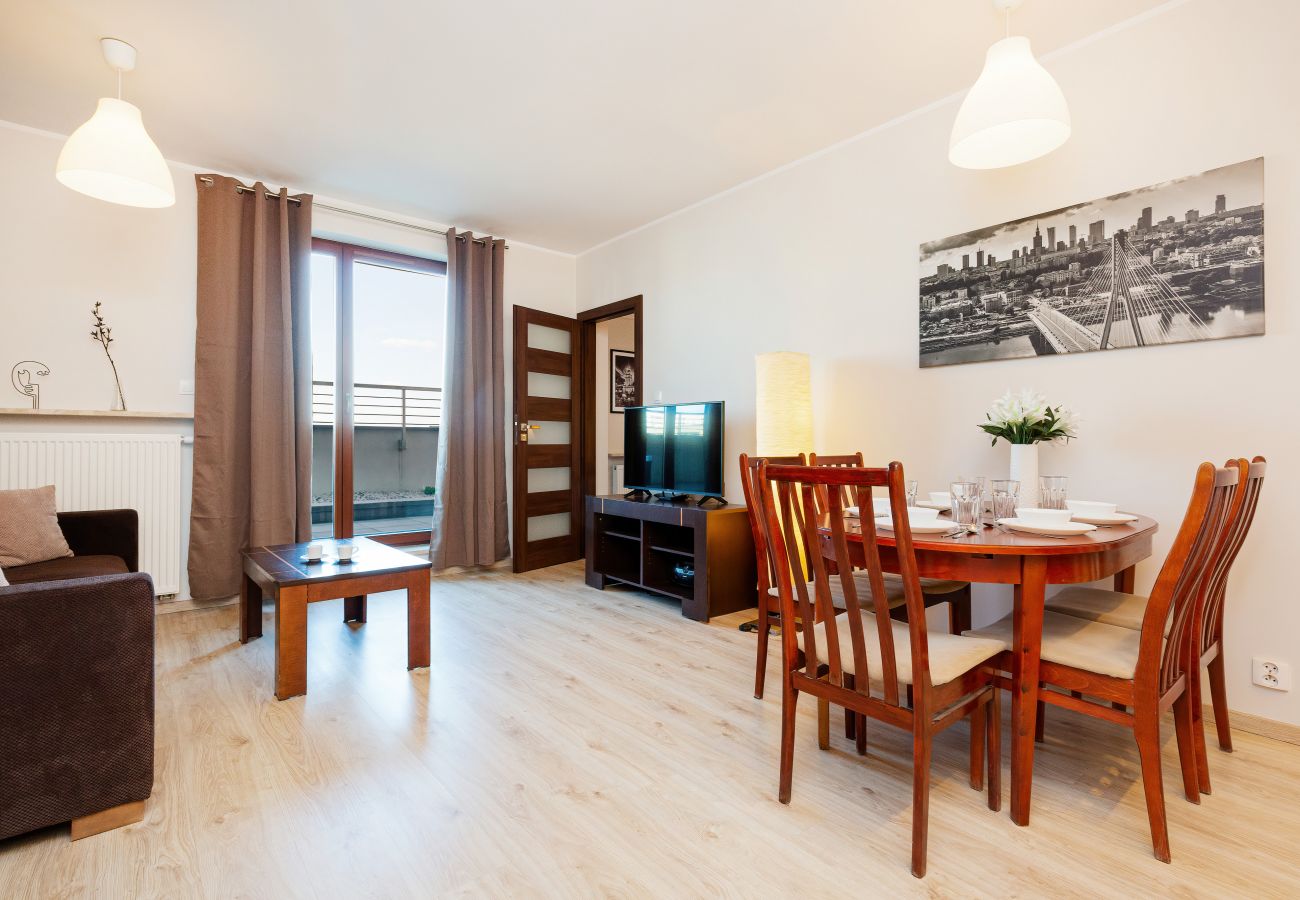 Ferienwohnung in Warszawa - Wohnung Kijowska 7/27 mit einer Terrasse & Parkplatz | Warschau Praga Północ