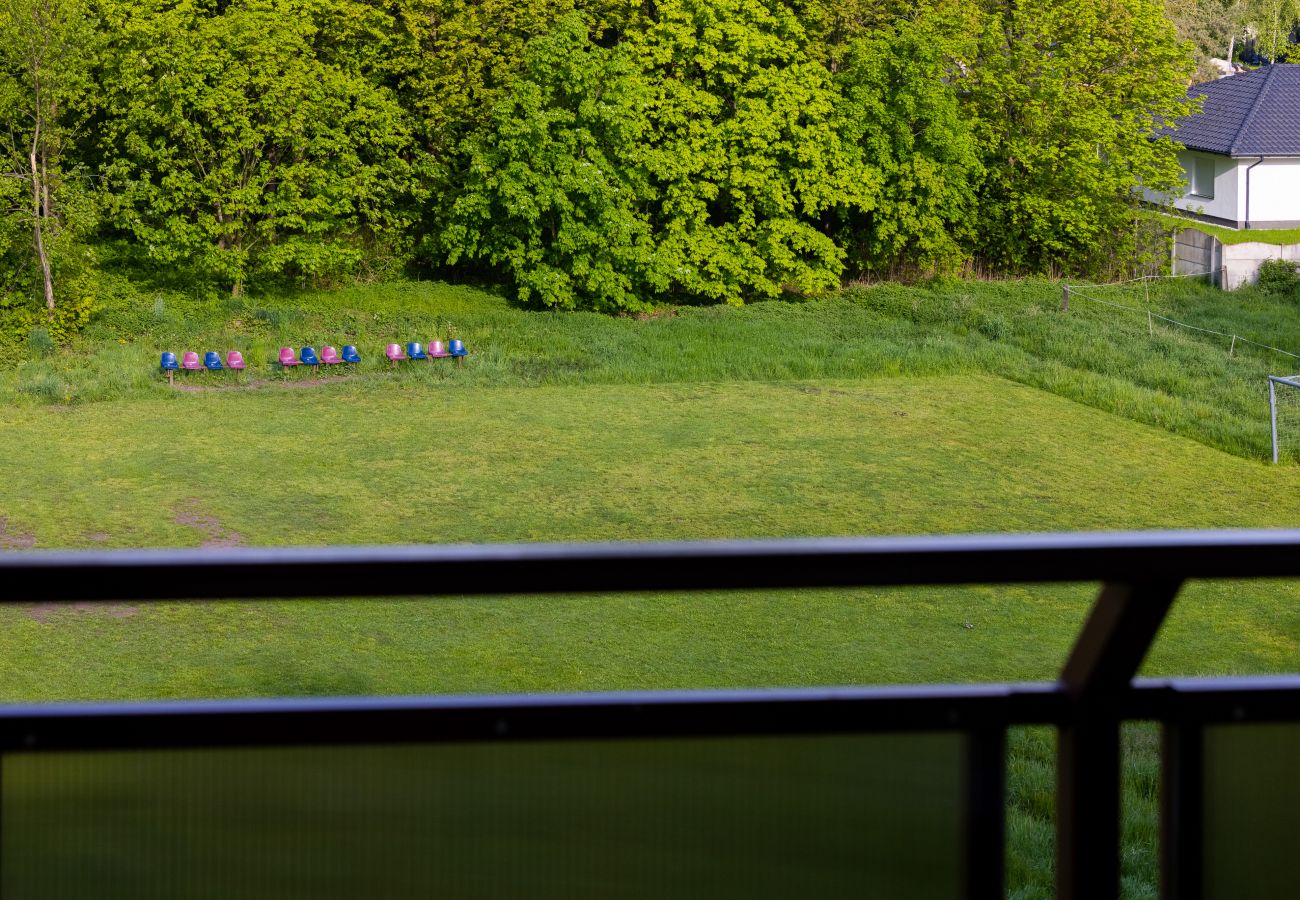 balkon, stühle, tisch, blick, blick vom balkon, blick von der wohnung, außen, wohnung, miete