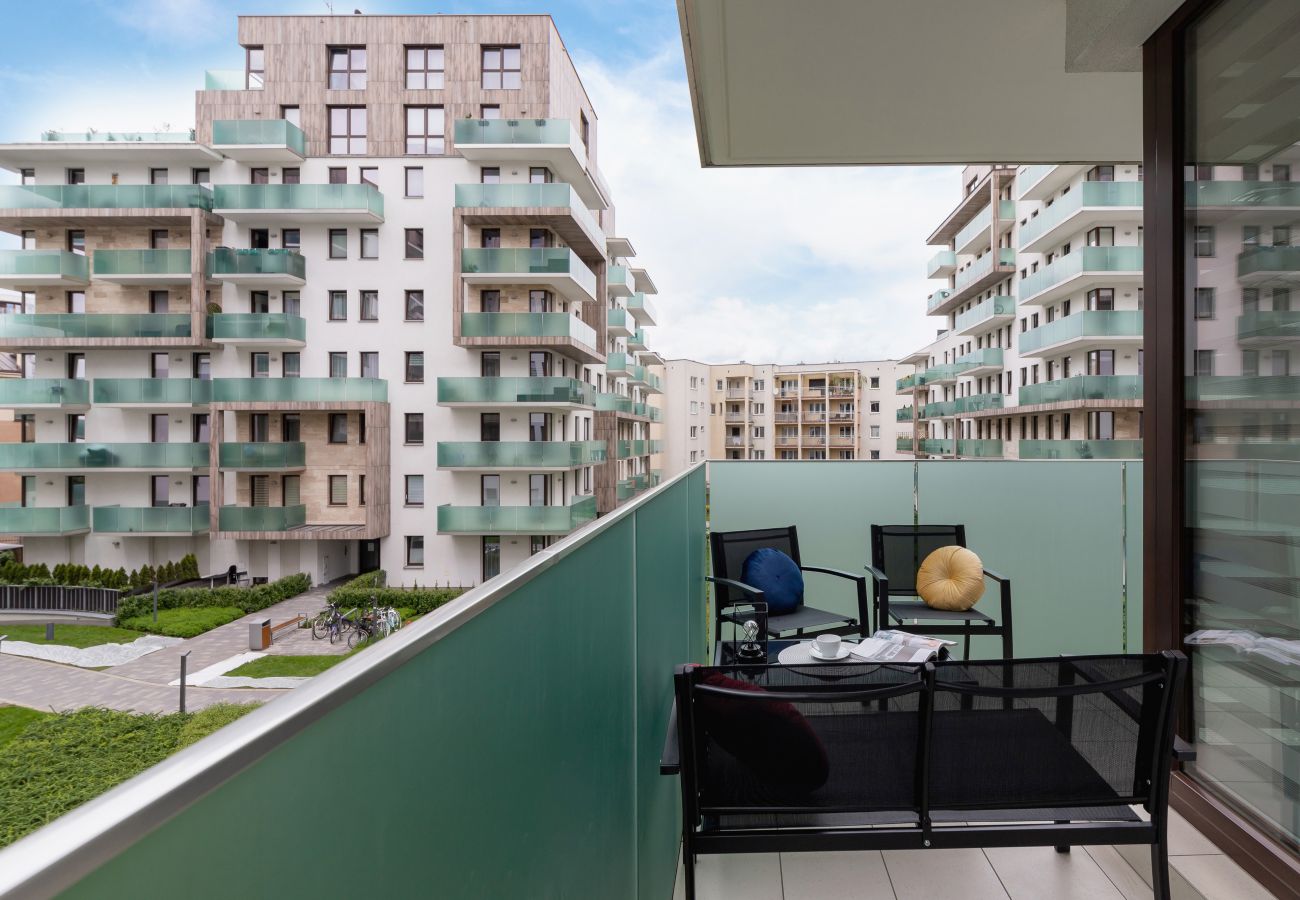 Ferienwohnung in Kraków -  Cystersów 20C / 29, Apartment mit 2 Schlafzimmern, Parkplatz und Balkon, Krakau