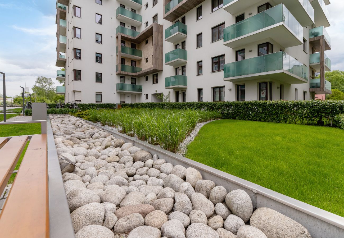 Ferienwohnung in Kraków -  Cystersów 20C / 29, Apartment mit 2 Schlafzimmern, Parkplatz und Balkon, Krakau