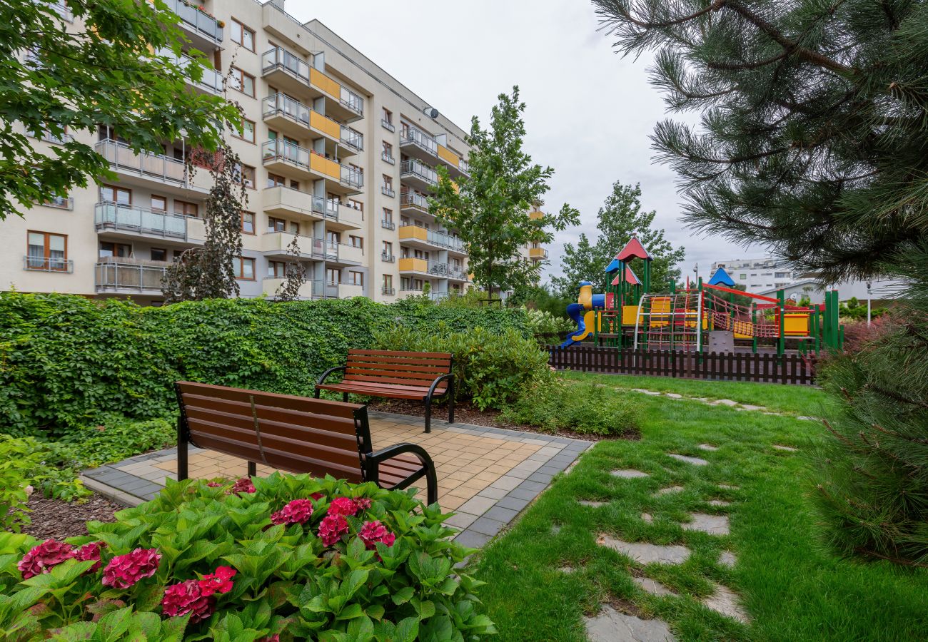 Ferienwohnung in Warszawa - Skoroszewska 5a / 23 Wohnung mit Parkplatz und Balkon | Warschau Ursus