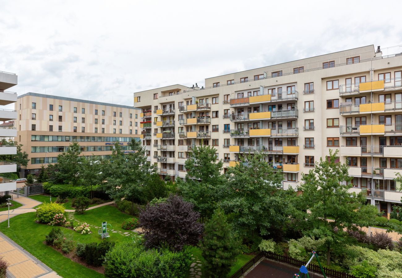 Ferienwohnung in Warszawa - Skoroszewska 5a / 23 Wohnung mit Parkplatz und Balkon | Warschau Ursus