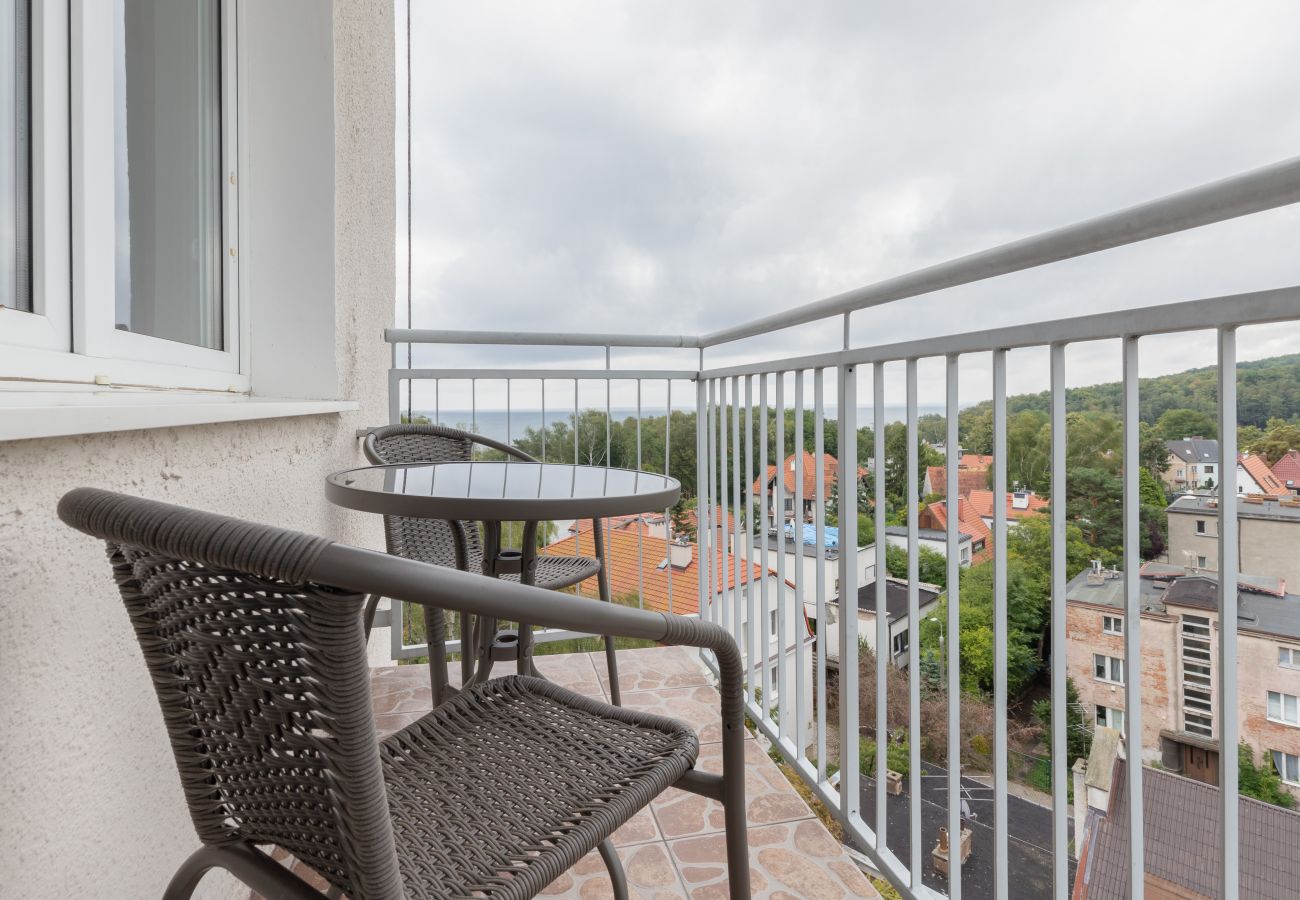 Ferienwohnung in Gdynia - Wyspiańskiego 10/58 Gdynia | 2 Schlafzimmer & Balkon