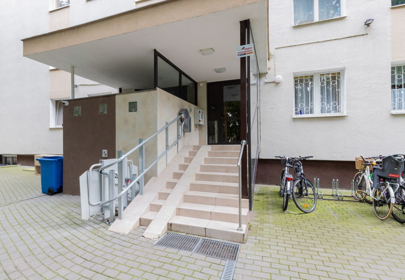 Ferienwohnung in Gdynia - Wyspiańskiego 10/58 Gdynia | 2 Schlafzimmer & Balkon