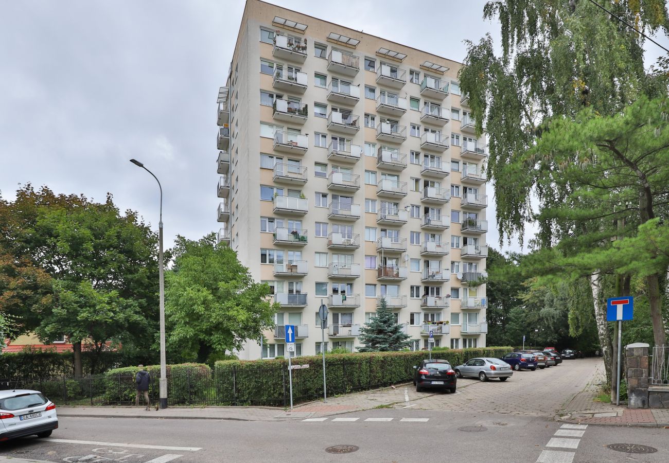 Ferienwohnung in Gdynia - Wyspiańskiego 10/58 Gdynia | 2 Schlafzimmer & Balkon