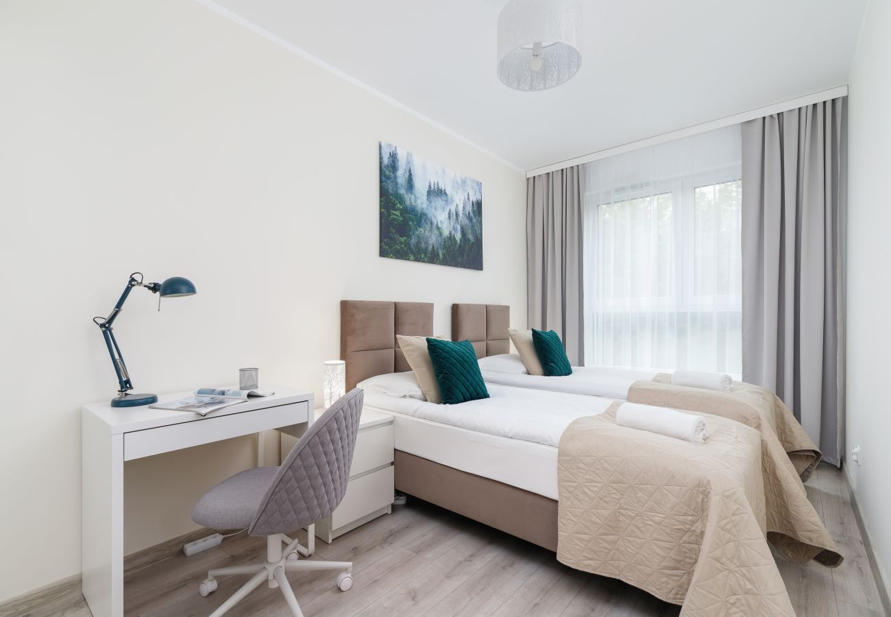 Ferienwohnung in Kraków - W Park Lotników 5 Lema Str., 2 Schlafzimmer, Krakau