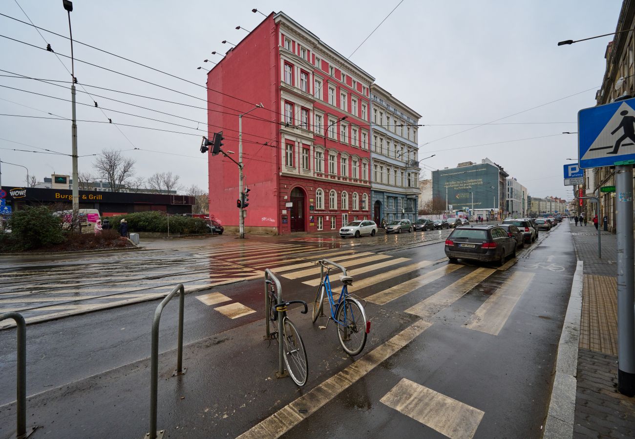 Ferienwohnung in Wrocław - Am Bahnhof | Schicke 1-Schlafzimmer-Wohnung | Piłsudskiego 91 Wrocław