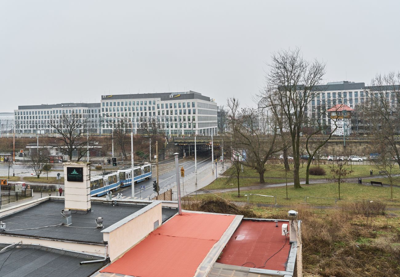 Ferienwohnung in Wrocław - Am Bahnhof | Schicke 1-Schlafzimmer-Wohnung | Piłsudskiego 91 Wrocław