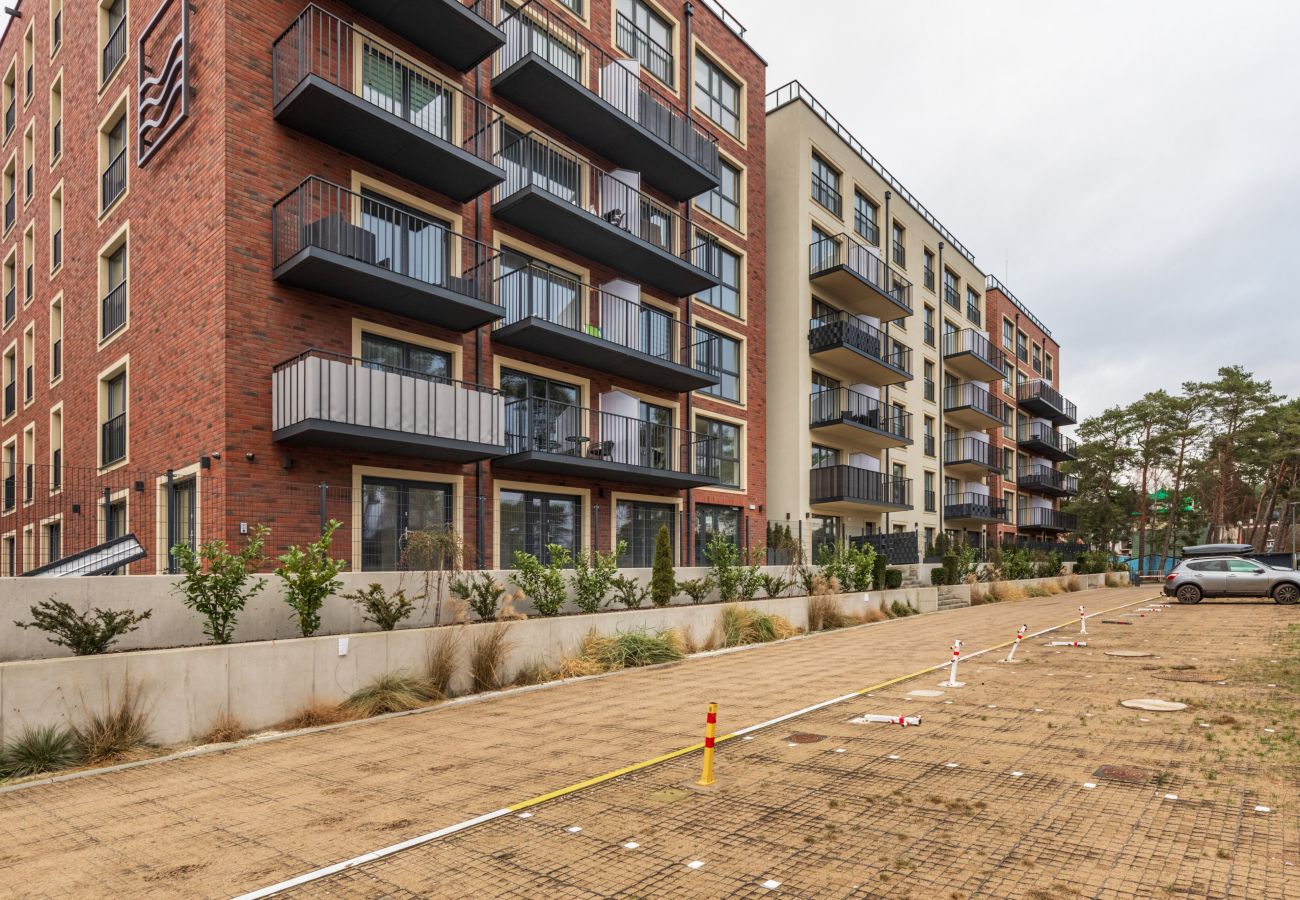 Ferienwohnung in Międzywodzie -  Na Wydmach B17 - Apartment mit einem Schlafzimmer und Balkon