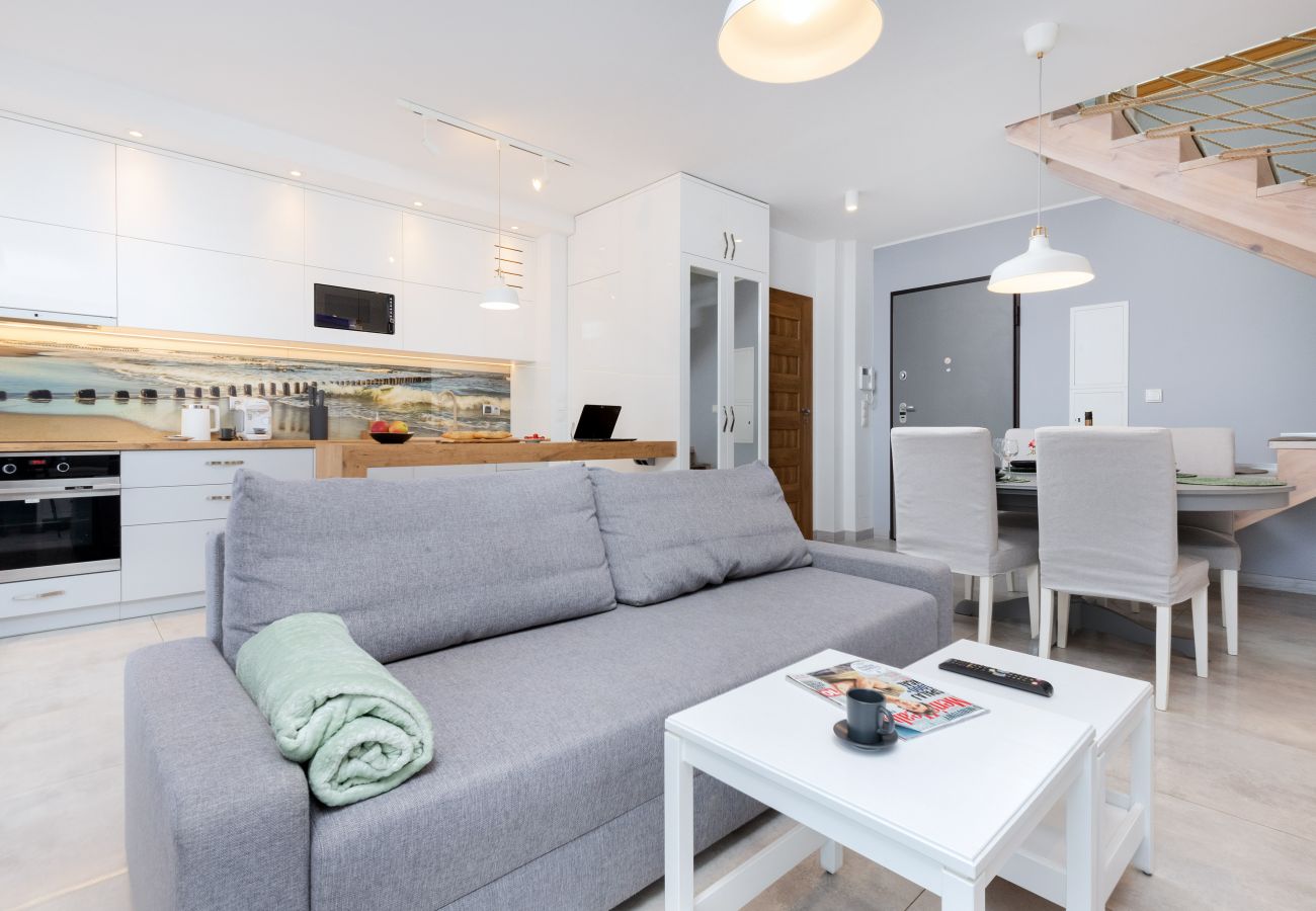 Ferienwohnung in Gdynia - Batorego 7/37, Maisonette-Wohnung mit Balkon