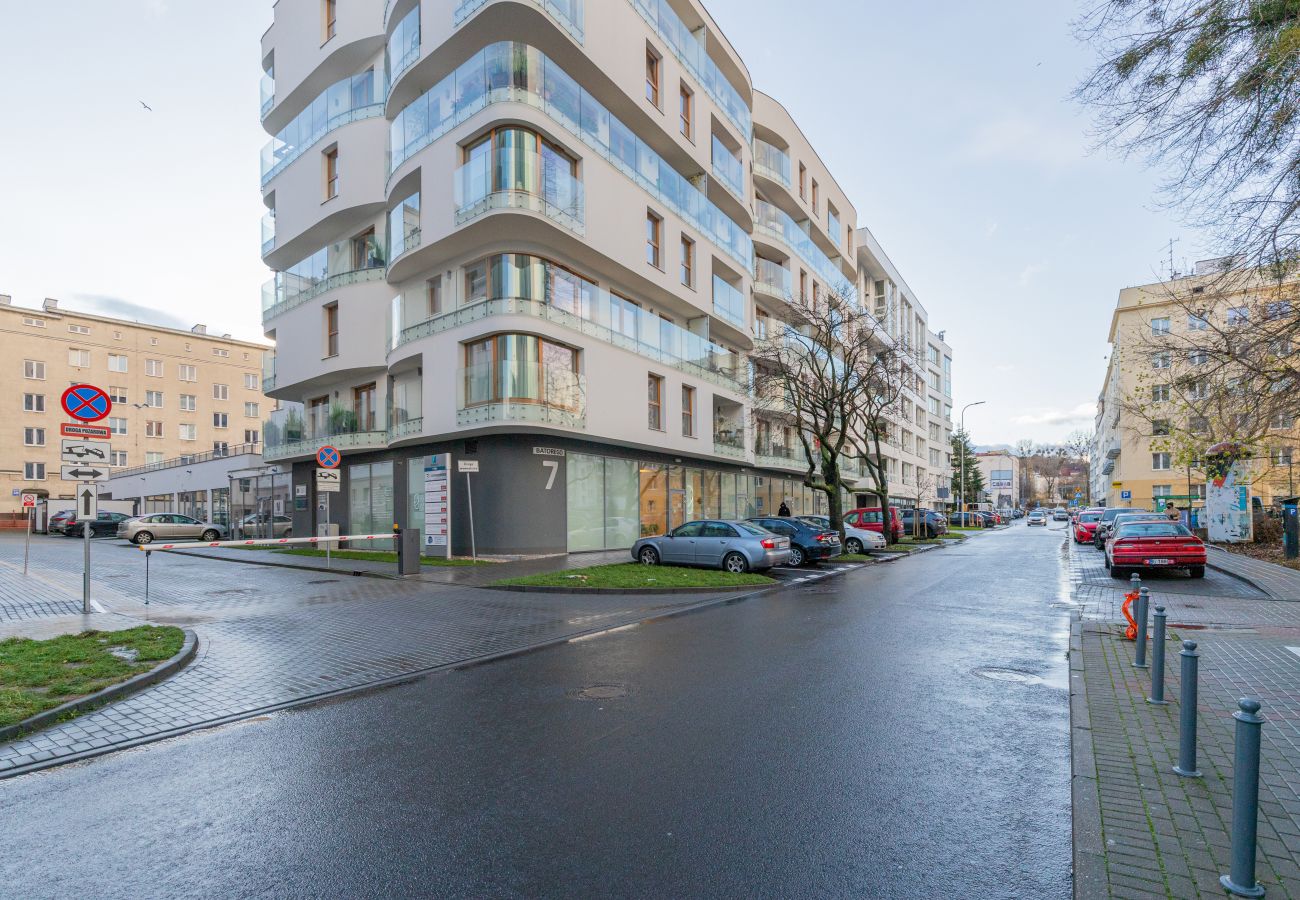 Ferienwohnung in Gdynia - Batorego 7/37, Maisonette-Wohnung mit Balkon