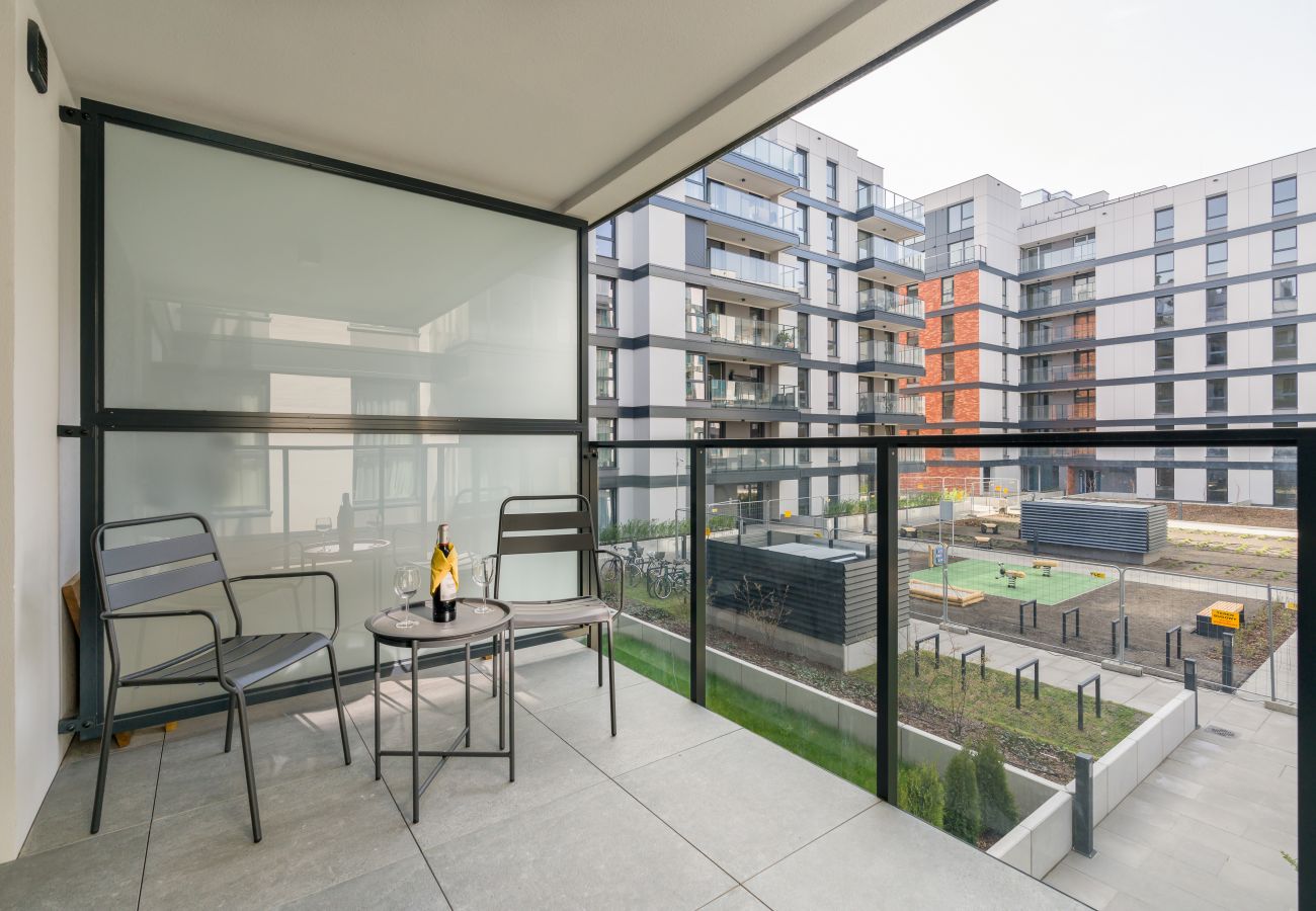 Ferienwohnung in Poznań - Św. Wawrzyńca 15/108, 1 Schlafzimmer, Balkon, Parkingplatz