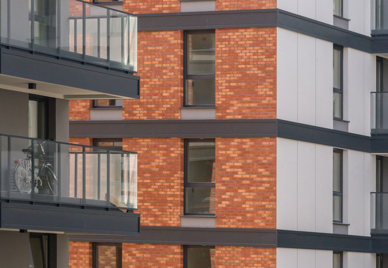 Ferienwohnung in Poznań - Św. Wawrzyńca 15/108, 1 Schlafzimmer, Balkon, Parkingplatz