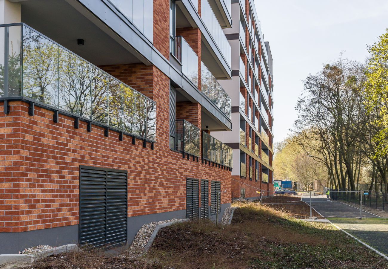 Ferienwohnung in Poznań - Św. Wawrzyńca 15/108, 1 Schlafzimmer, Balkon, Parkingplatz