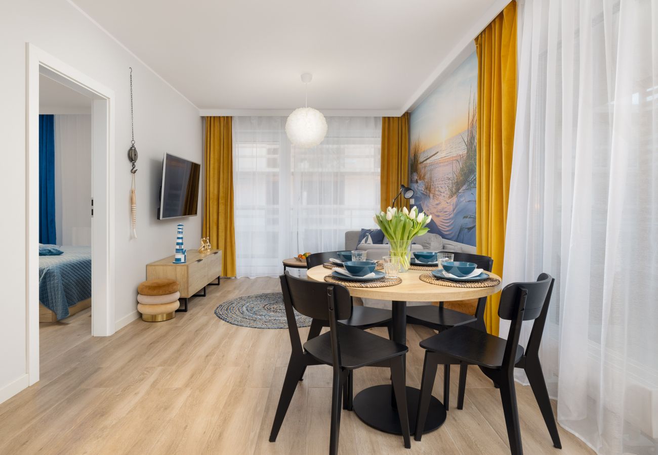 Ferienwohnung in Gąski - Nadbrzeżna 106D/25, 1 schlafzimmer mit balkon, Gąski