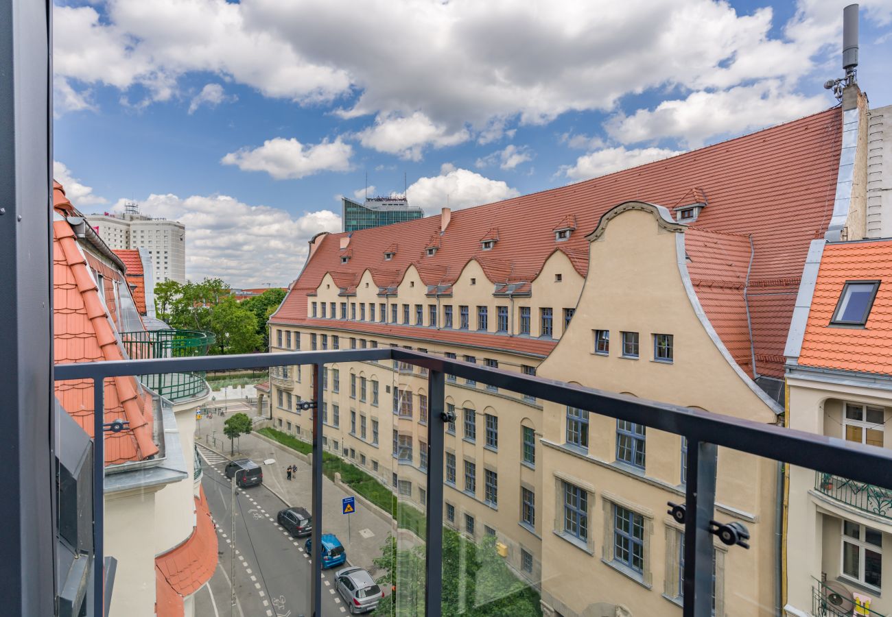 Ferienwohnung in Poznań - Różana 19/131, 1 Schlafzimmer, Balkon