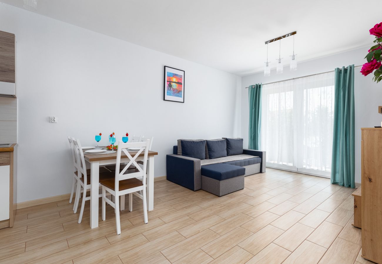 Ferienwohnung in Dziwnówek - Nad Zalewem 9/14, 1 Schlafzimmer, Balkon