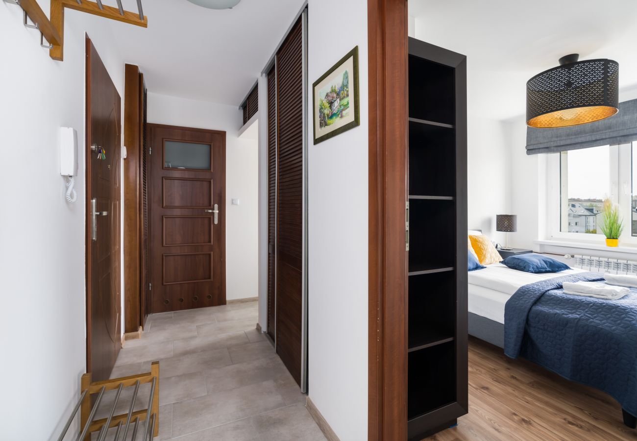 Ferienwohnung in Poznań - Dąbrowskiego 132, 1 Schlafzimmer, Balkon