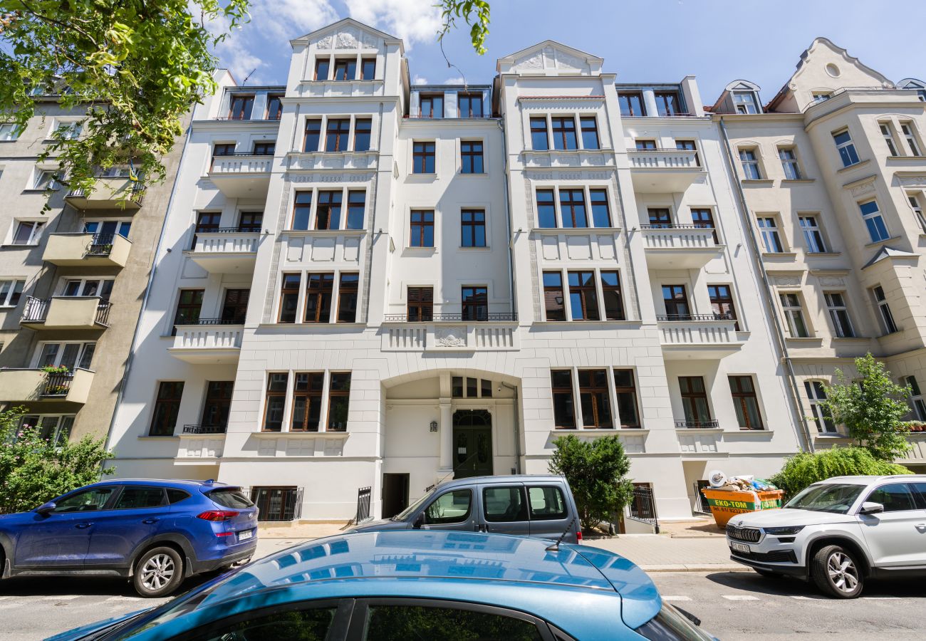 Ferienwohnung in Poznań - Chełmońskiego 10/44, 1 Schlafzimmer, Poznań Łazarz