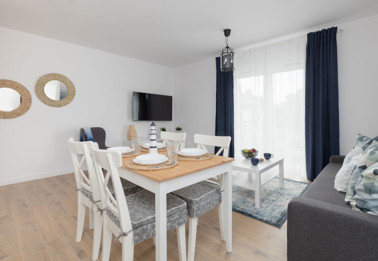 Ferienwohnung in Dziwnów - Wybrzeże Kościuszkowskie 6E/14, 1 Schlafzimmer, Balkon, Parkplatz