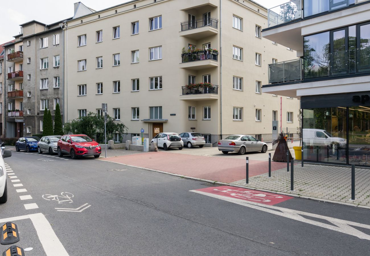 Ferienwohnung in Poznań - Niedziałkowskiego 25A/19, 1 Schlafzimmer, Klimaanlage, Parkplatz