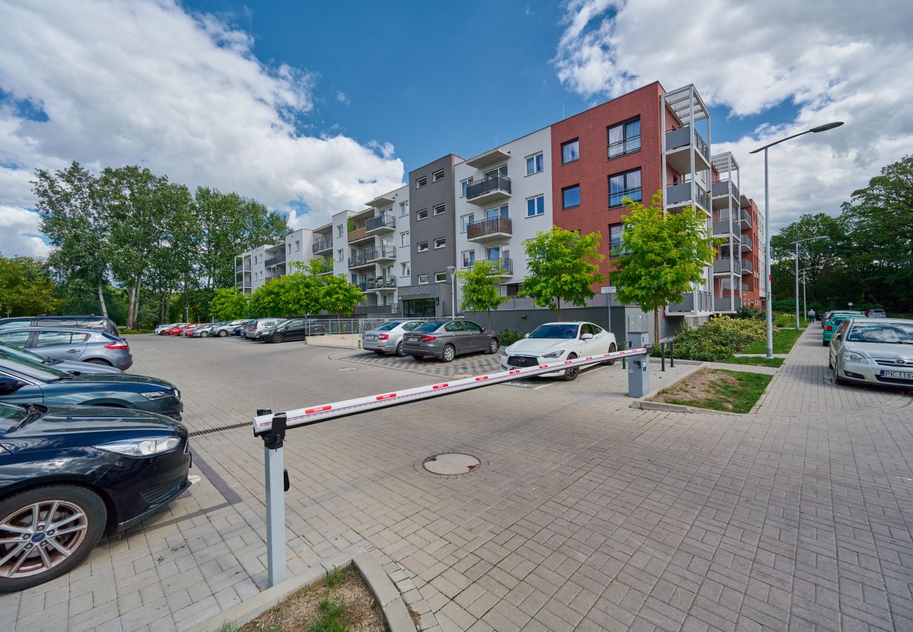 Ferienwohnung in Wrocław - Jamesa Cooka 3/10, 1 Schlafzimmer, Balkon