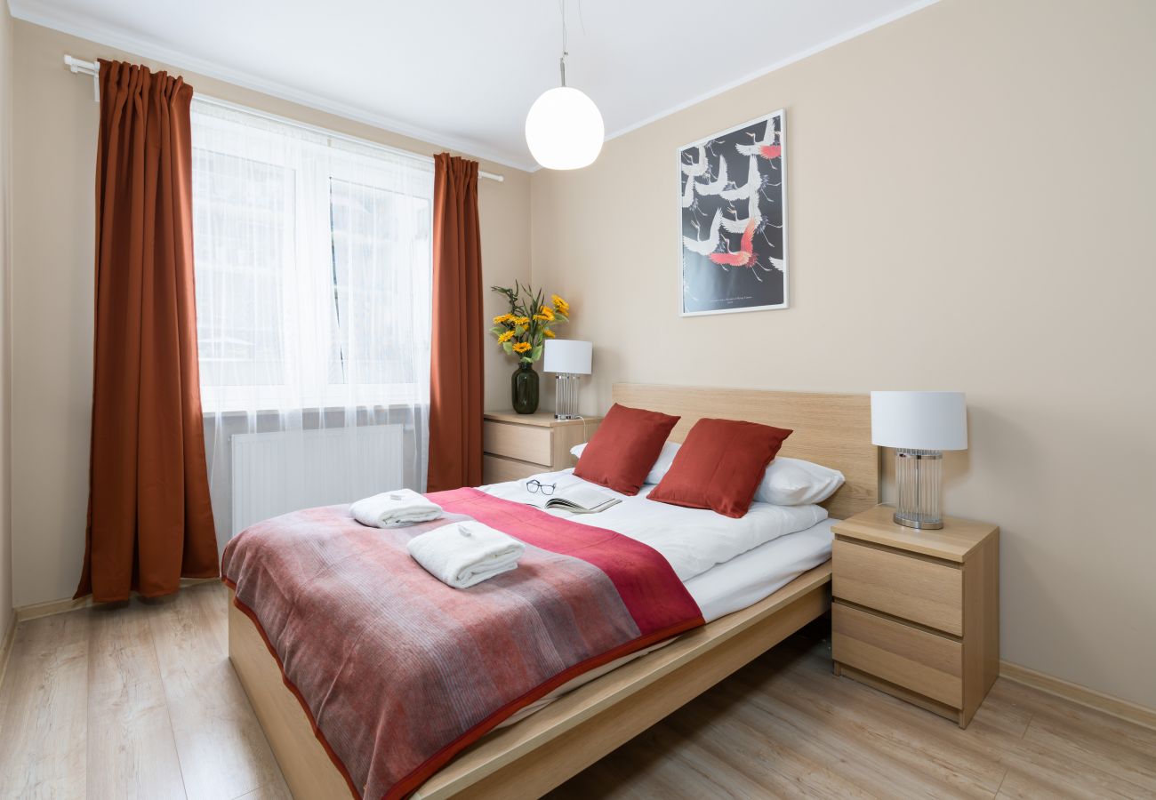 Ferienwohnung in Poznań - Wohnung Czarnieckiego 4E/6, 1 Schlafzimmer, Balkon, Posen