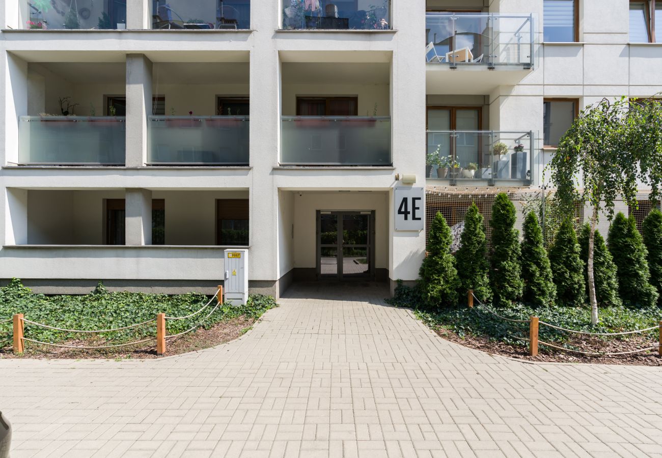 Ferienwohnung in Poznań - Wohnung Czarnieckiego 4E/6, 1 Schlafzimmer, Balkon, Posen