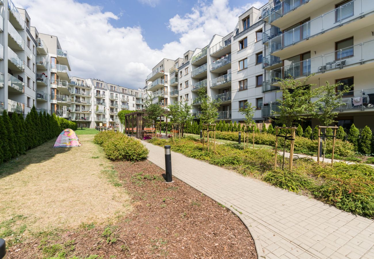 Ferienwohnung in Poznań - Wohnung Czarnieckiego 4E/6, 1 Schlafzimmer, Balkon, Posen