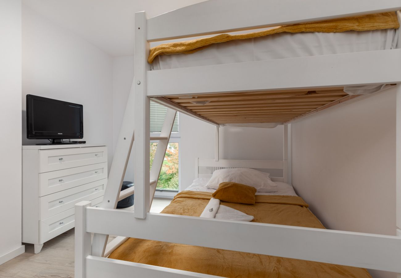 Ferienwohnung in Kołobrzeg -  Cztery Pory Roku A32 - 3 Schlafzimmer, Balkon