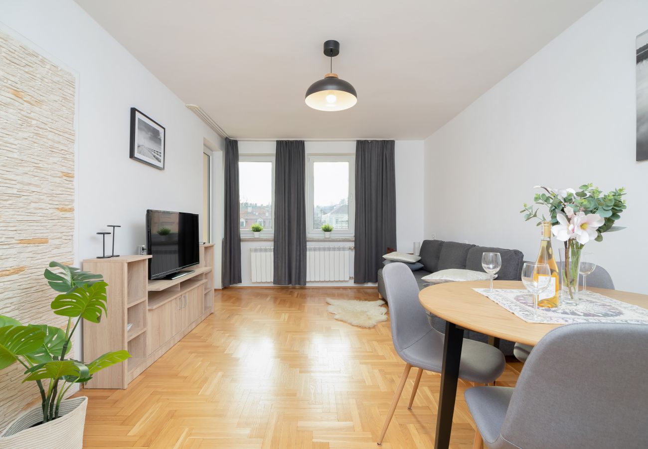 Ferienwohnung in Kraków - Józefińska 5/9 | 2 Schlafzimmer, Balkon, Krakau