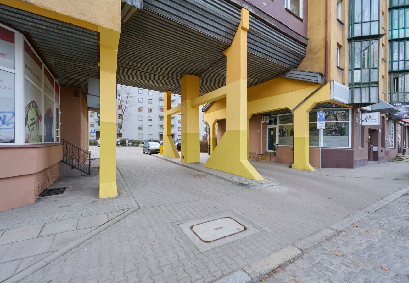 Ferienwohnung in Wrocław - Na Szańcach 8E/37, 1 Schlafzimmer, Balkon