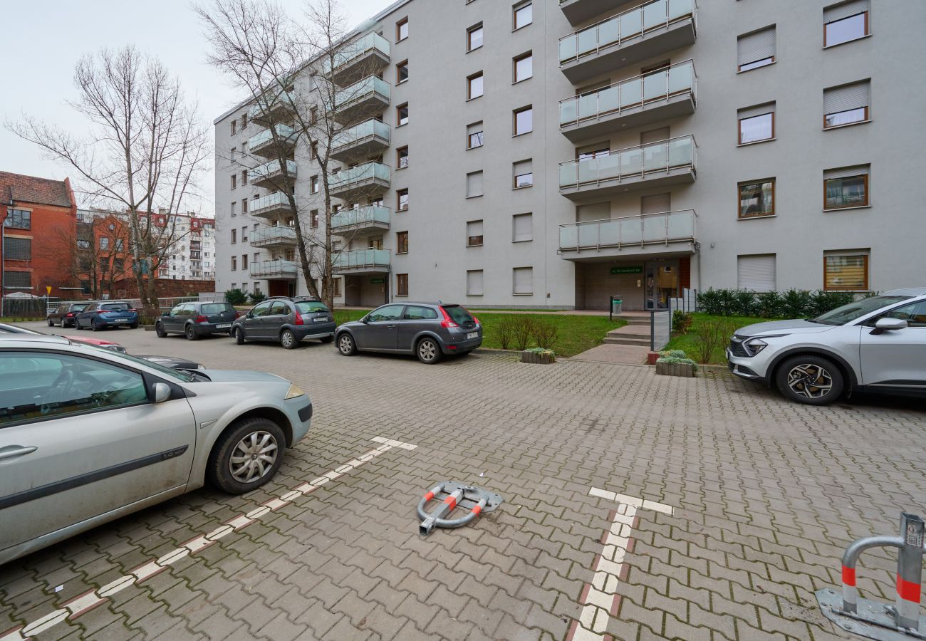 Ferienwohnung in Wrocław - Na Szańcach 8E/37, 1 Schlafzimmer, Balkon