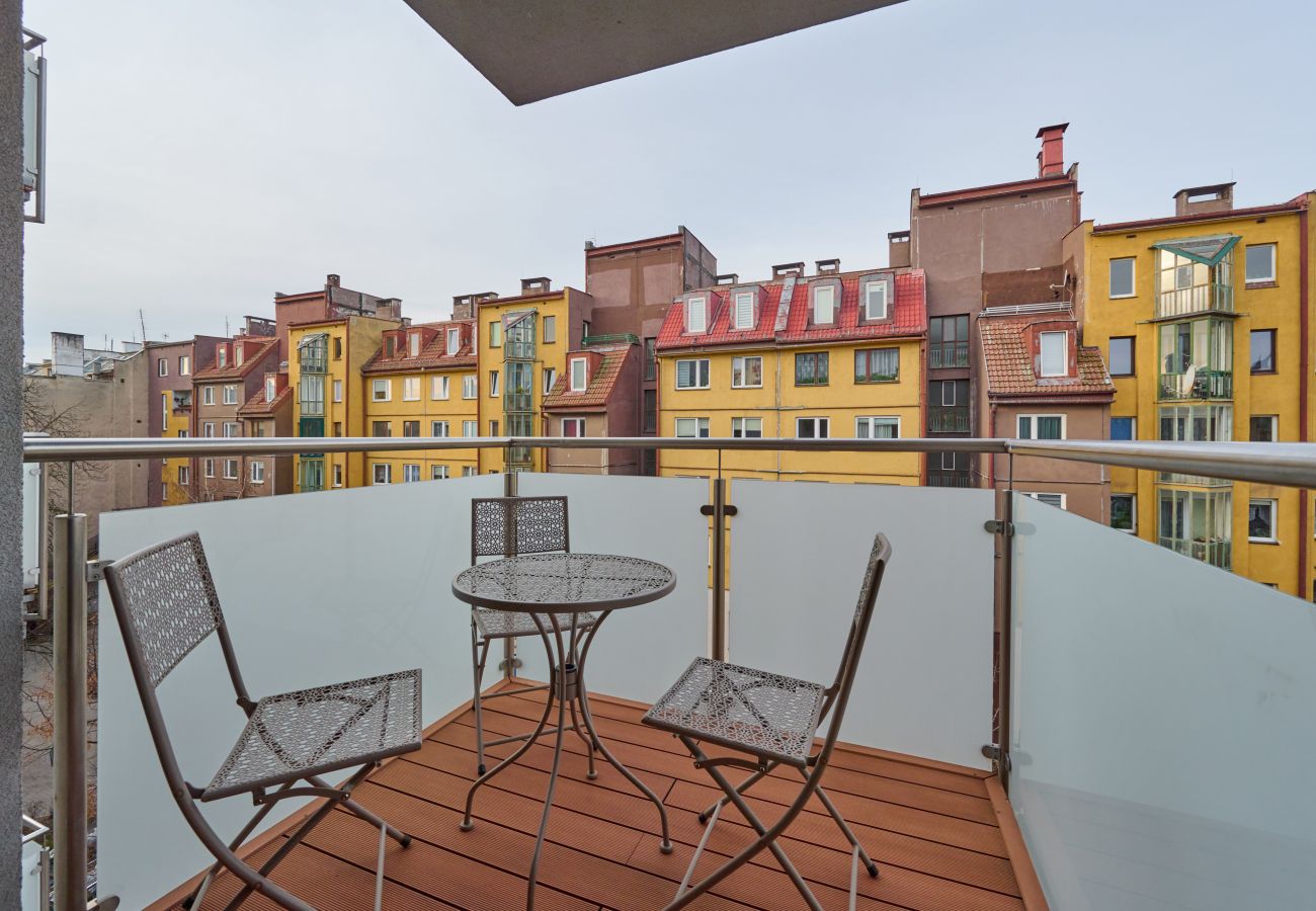 Ferienwohnung in Wrocław - Na Szańcach 8E/37, 1 Schlafzimmer, Balkon