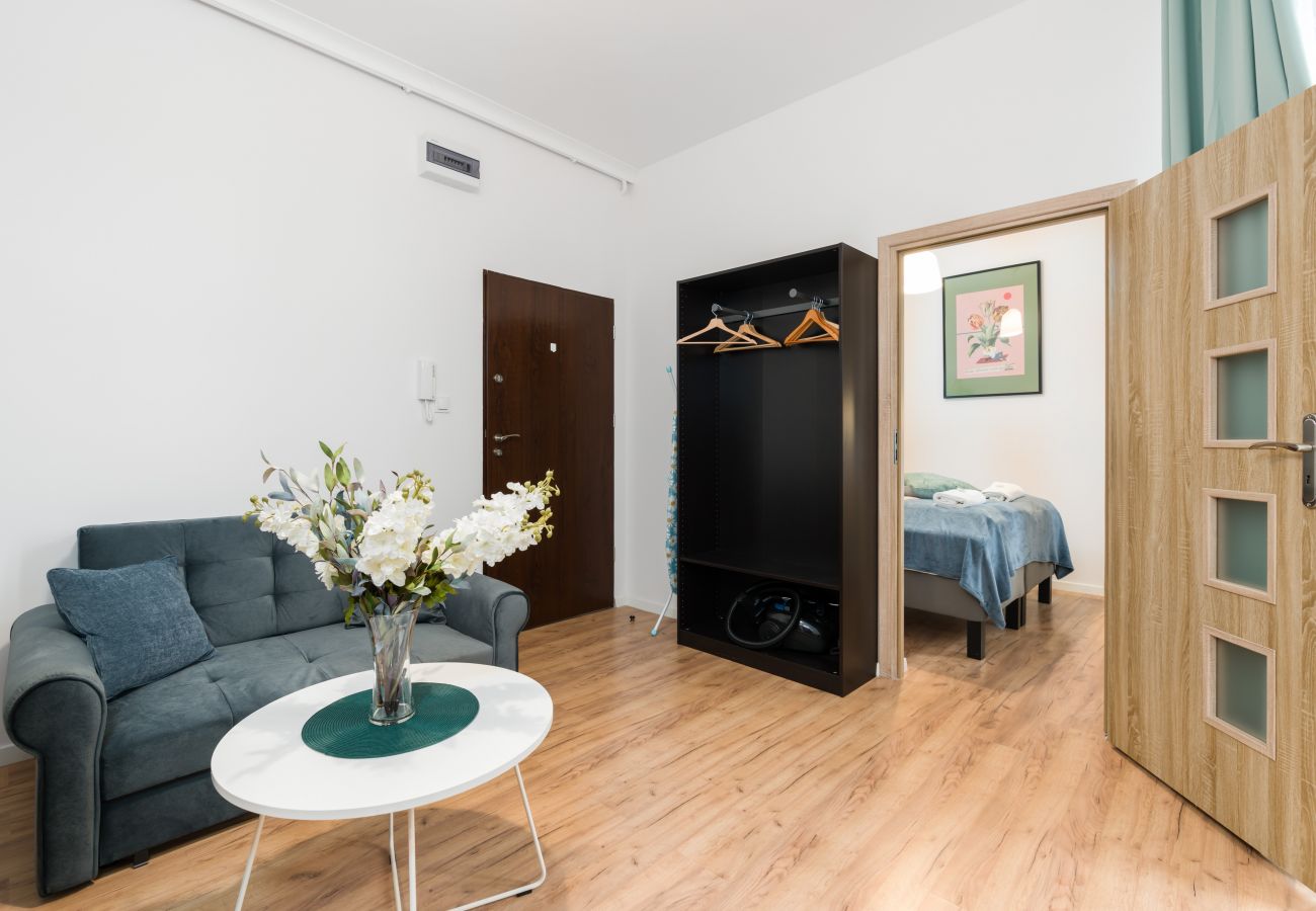 Ferienwohnung in Poznań - Kwiatowa 6 | Wifi, Haustierfreundlich, 1 Schlafzimmer, Balkon, Poznan